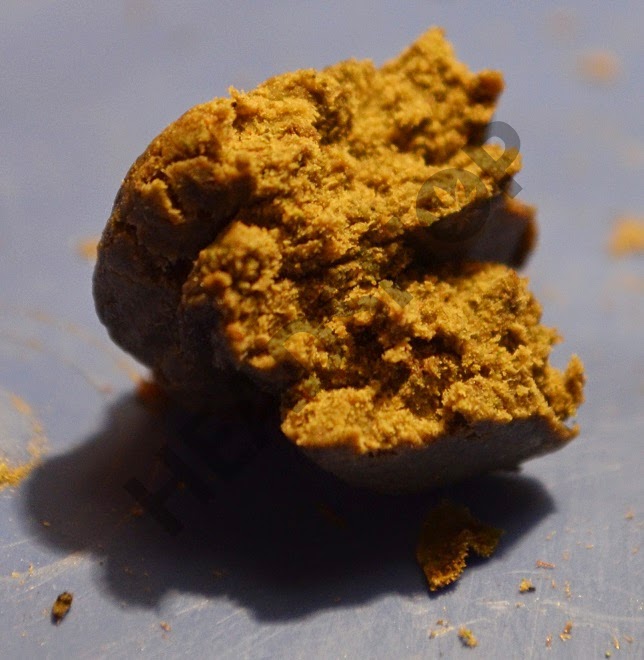 Extraction de résine compactée