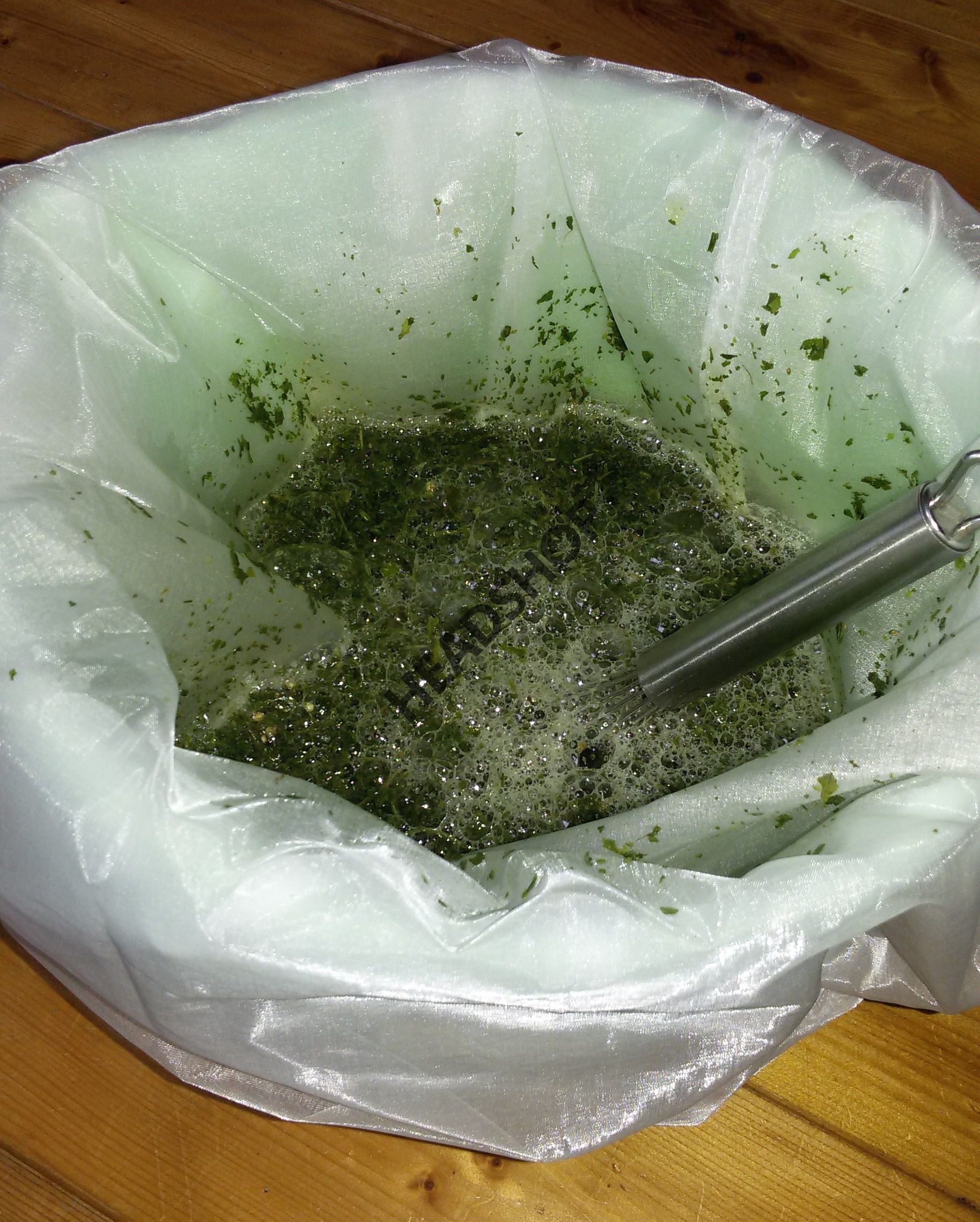 Extraction de hash à l'eau glacée Extraction de résine avec les sacs Pure Extract