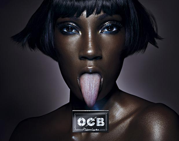 Cette célèbre publicité avait pour but de mettre fin à la rumeur associant OCB à un parti raciste. Publicité OCB